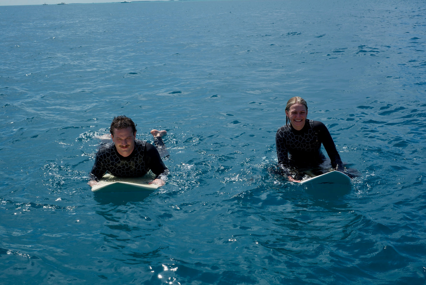 Galapagos 2.0 women's sustainable wetsuit 4/3mm - image 7